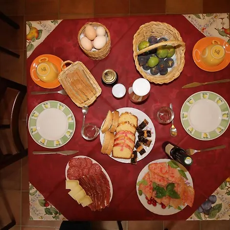 Macchiapiana Скансано